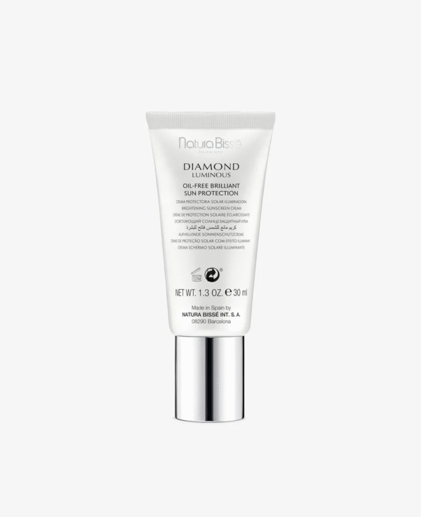 DIAMOND SPF 50 PA+++ OIL-FREE BRILLIANT SUN PROTECTION