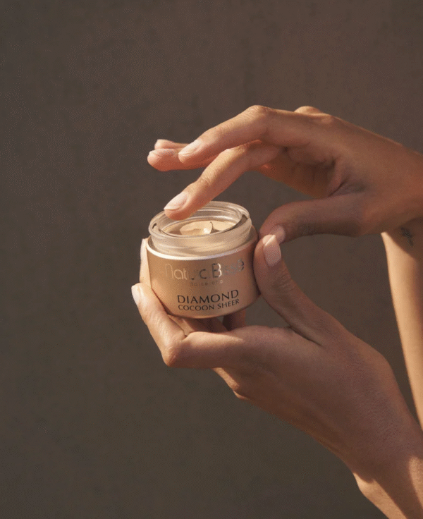 DIAMOND COCOON SHEER CREAM SPF 30 PA++ - Imagen 7